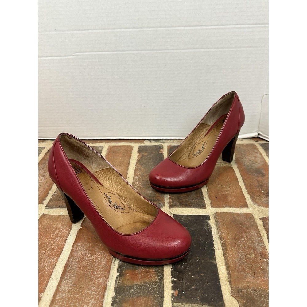 Sofft Red Leather Platform Pumps High Block Heel Comfort Shoes Women's 8